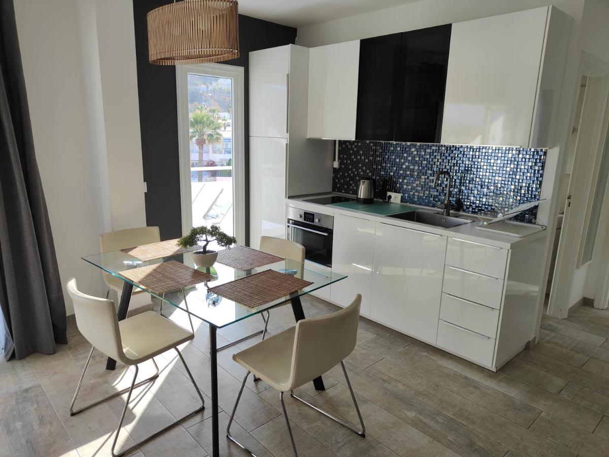 Malibu Park Apartments Sol Costa Adeje  Exteriör bild